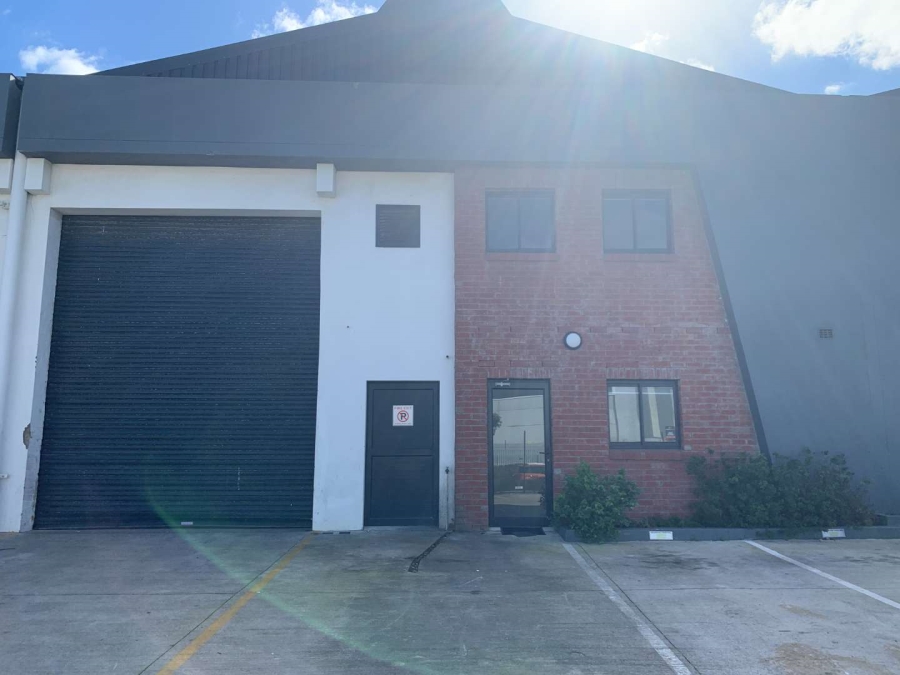 To Let commercial Property for Rent in Rivergate Western Cape